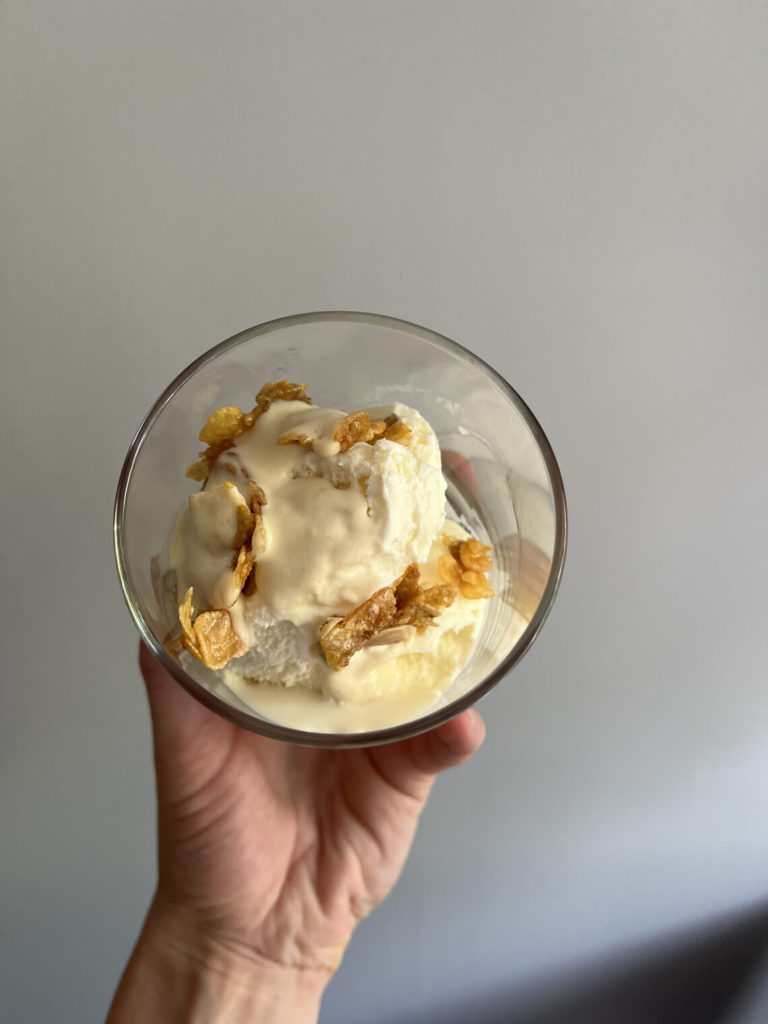 vanilla ice cream with cereals