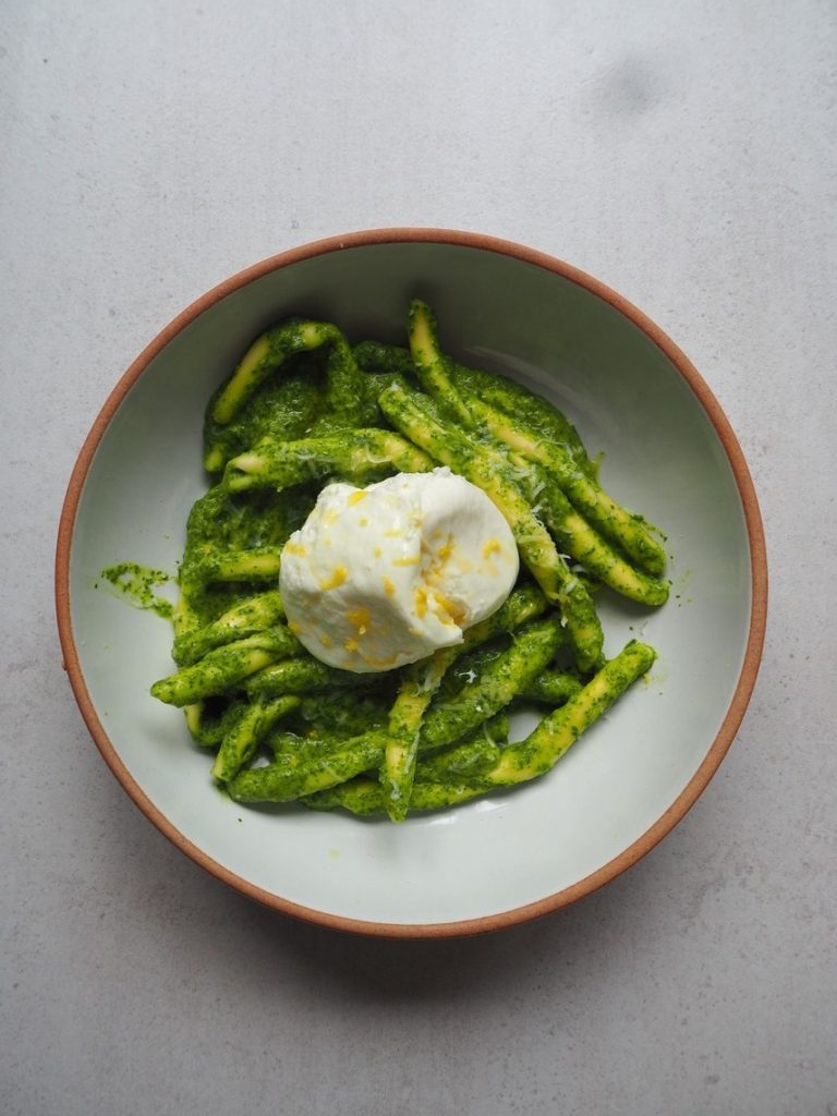 arugula green pasta